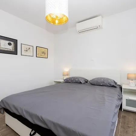 בית נופש House 25