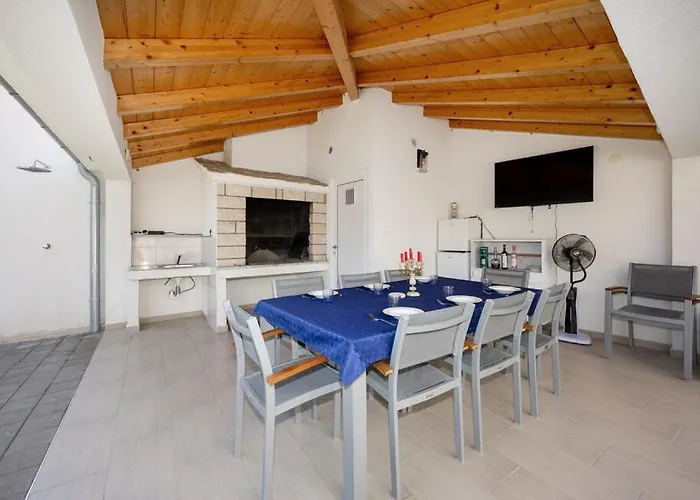 House 25 Prázdninový dům *