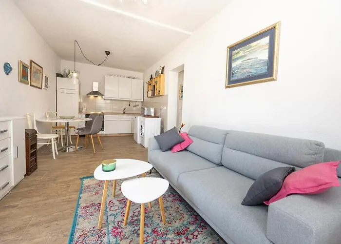 House 25 Prázdninový dům Marina